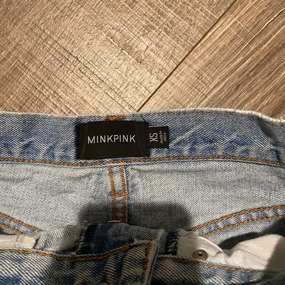 Mink pink jean shorts - Picture 2 of 3